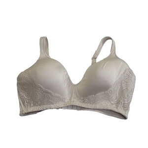 Playtex Light Beige Lace Trim Comfort Bra